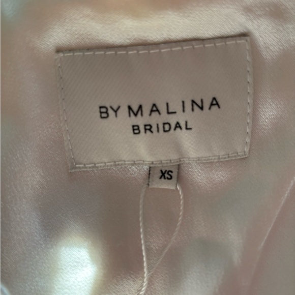 Gorgeous Lace Boho Wedding Dress NWT - Picture 9 of 13